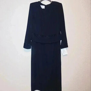 NWT Sarah Elizabeth Black Dress w/Beaded Floral Trim Size 12